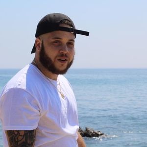 Meet your Posher, Terry